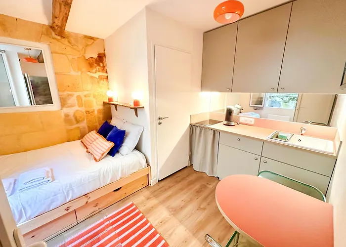 Charming Little In The Heart Of * Bordeaux