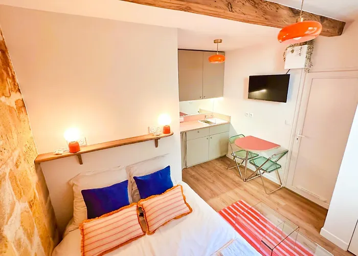 Charming Little In The Heart Of Apartman *