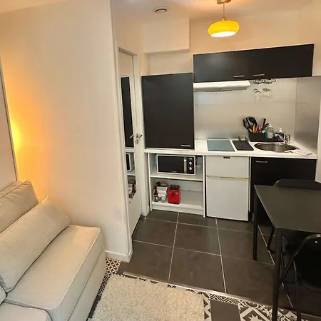 Charming Little In The Heart Of